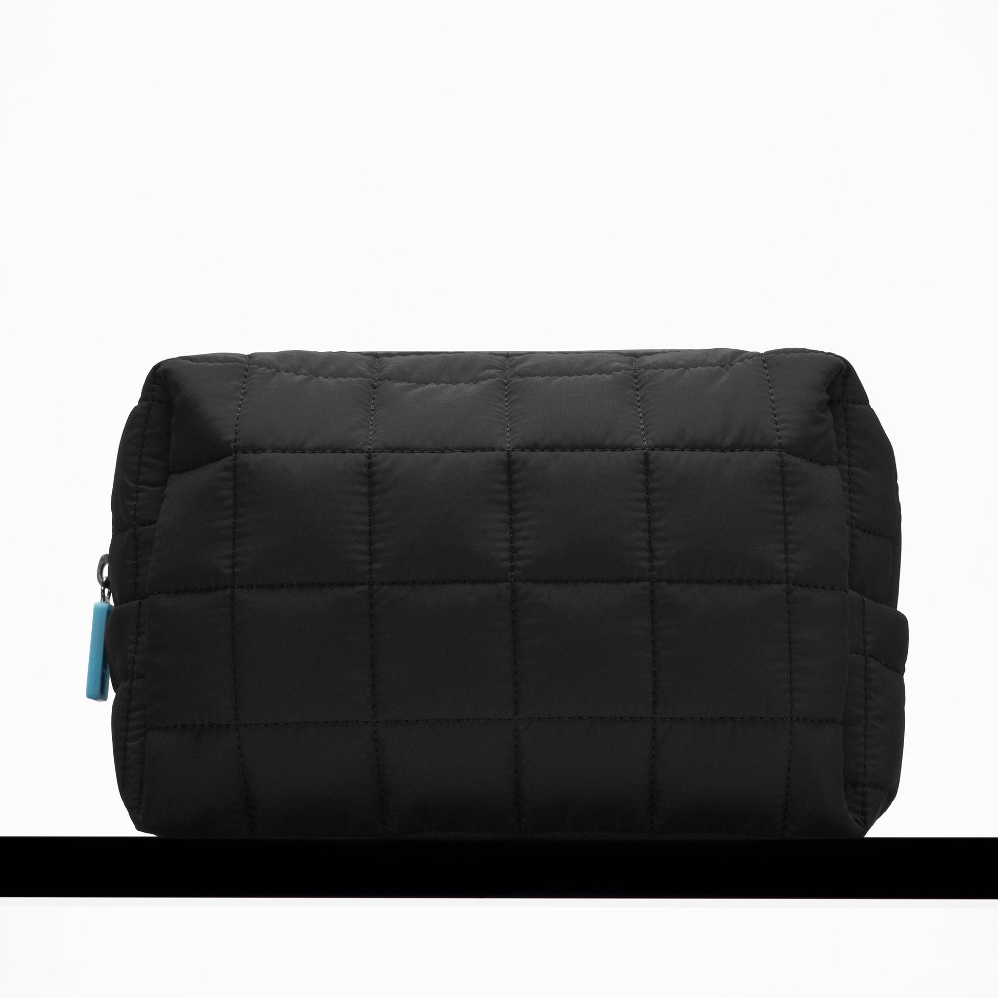 the-inkey-list-washbag-e3 washbag-hydration-04.jpg